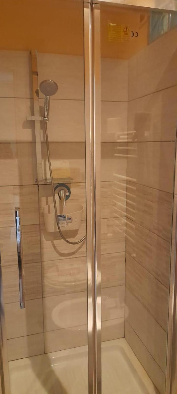 Сasa de vacaciones Kotel Residenza Piazza Bologna